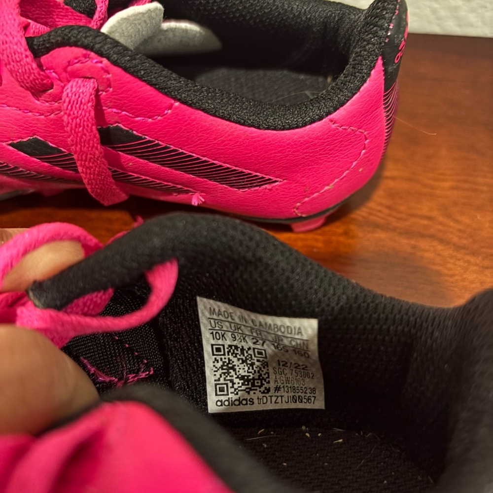 Adidas Kids Hot Pink Soccer shoes